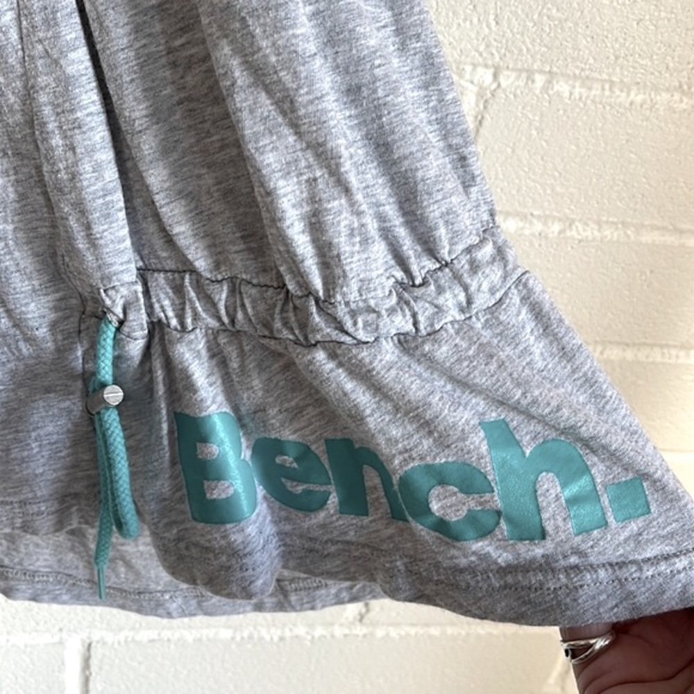 🦋3/40 BENCH Racerback Top (S) - Picture 2 of 15